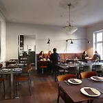 Hotel Monsieur Ernest