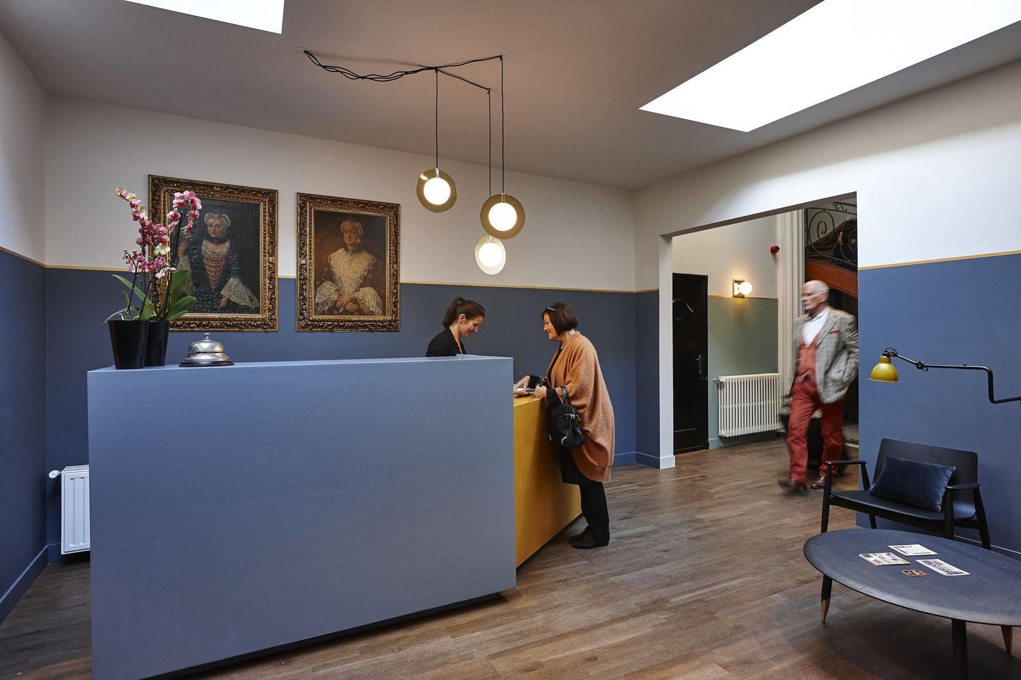 Hotel Monsieur Ernest 3*